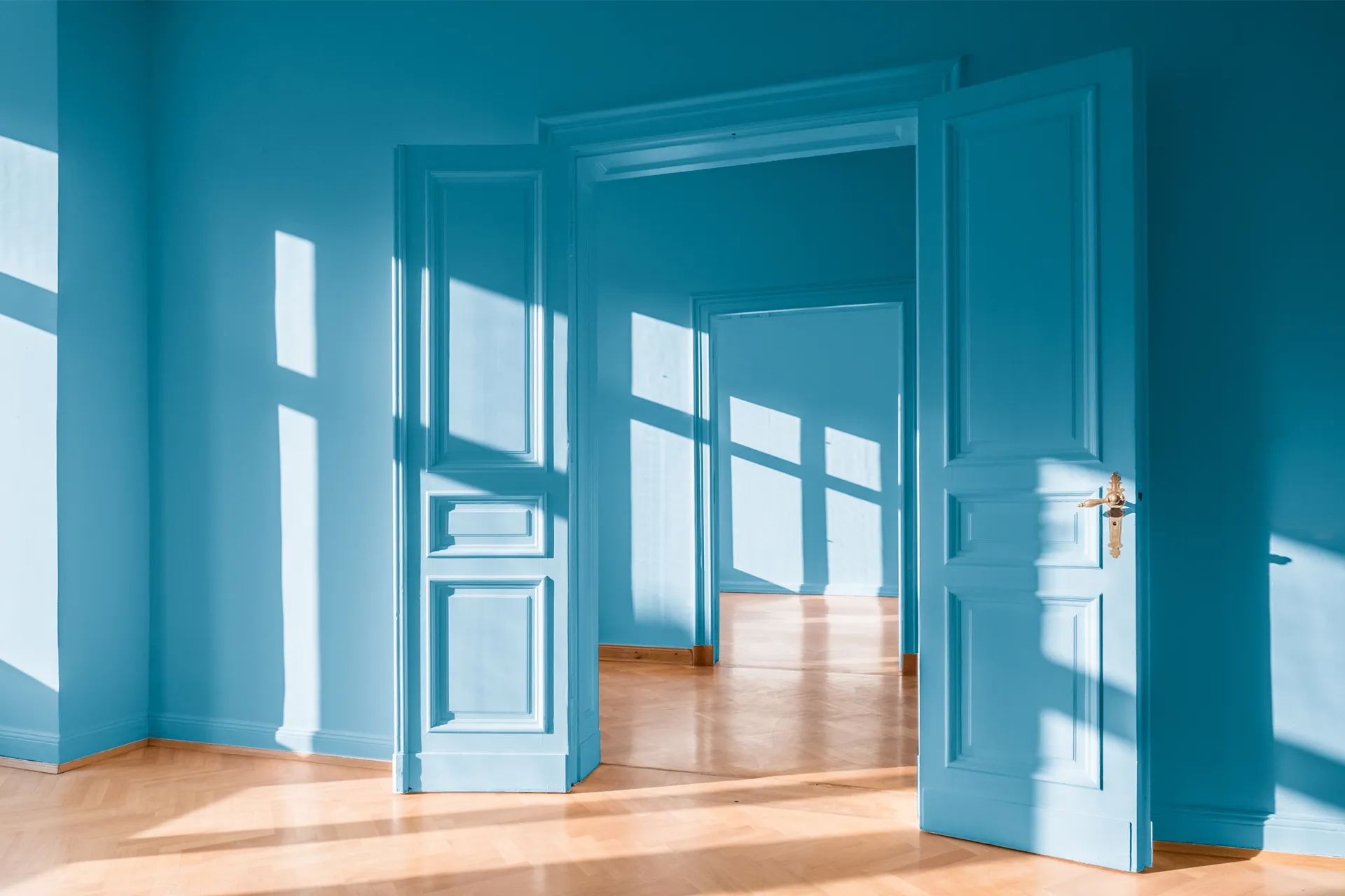 stesso colore per muro e porta